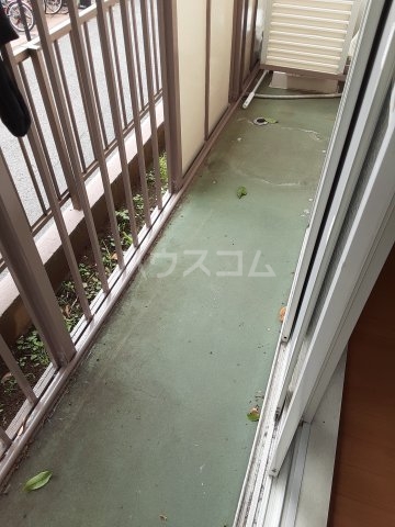 13/23 バルコニー