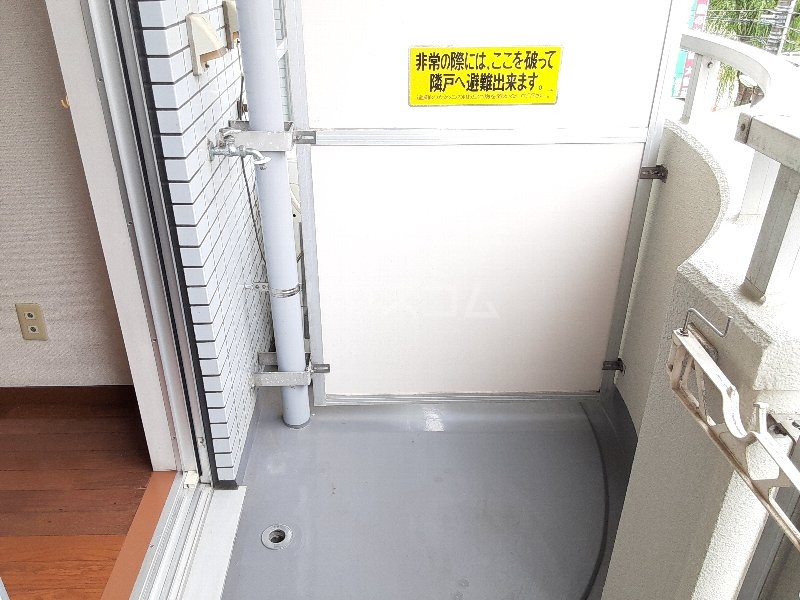 18/30 バルコニー