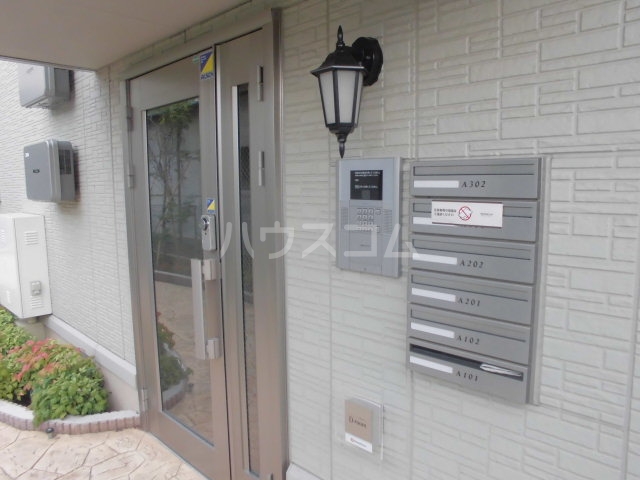 3/8 エントランス