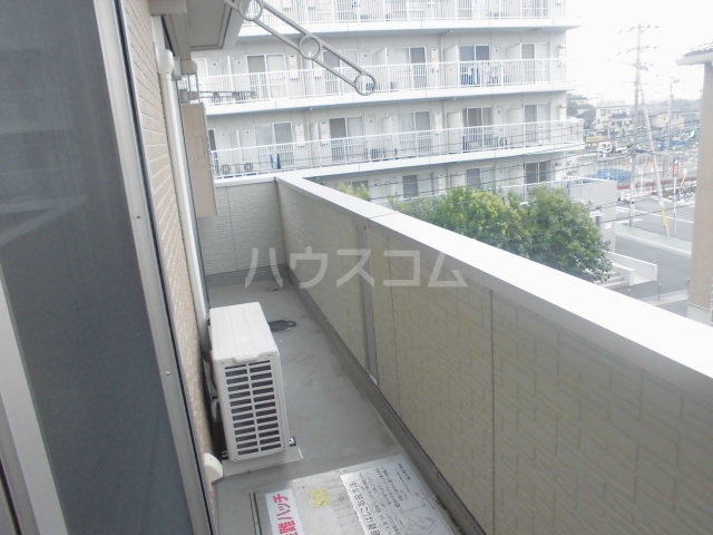 19/30 バルコニー