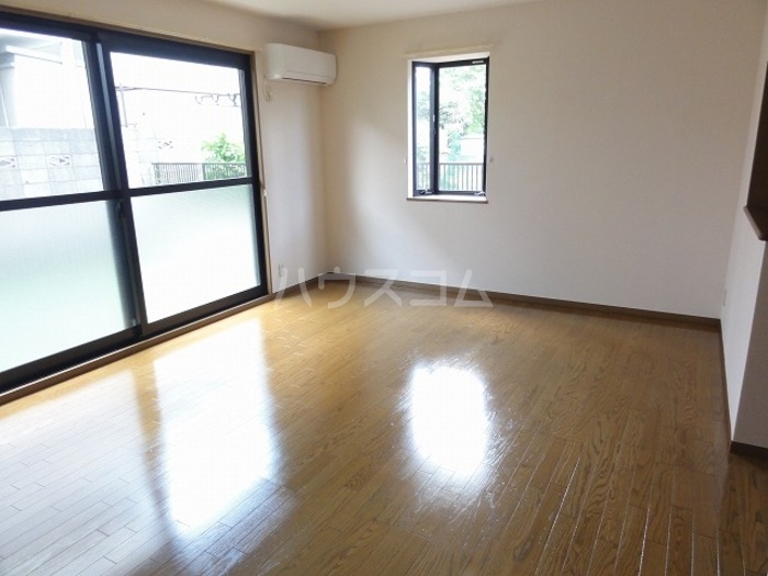 3/7 リビング/ダイニング