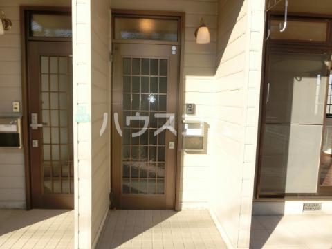 14/19 エントランス