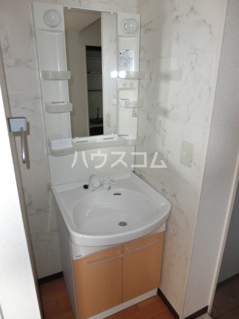 15/30 洗面
