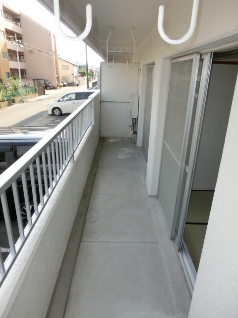 19/27 バルコニー