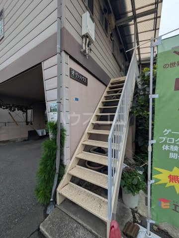 20/28 エントランス