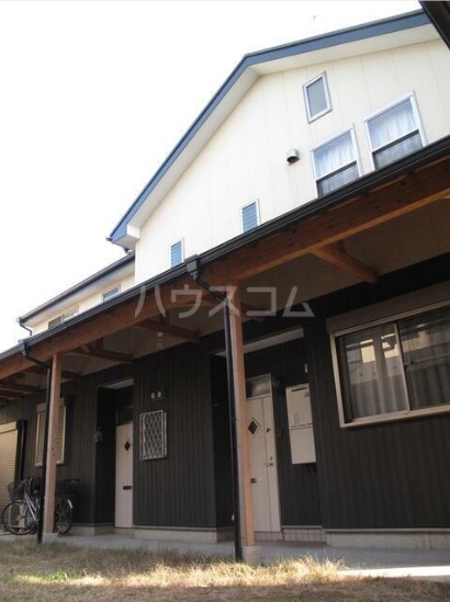 15/16 エントランス