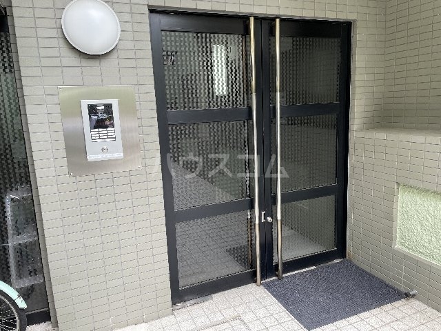 4/10 エントランス