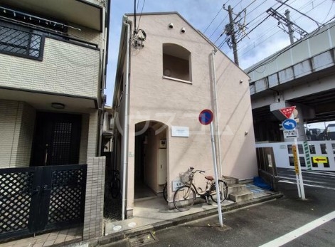 2/3 エントランス