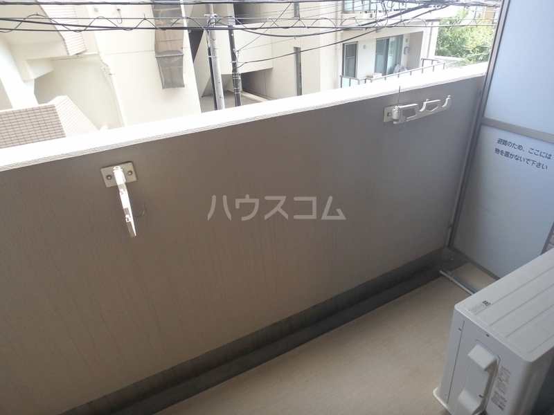 16/27 バルコニー