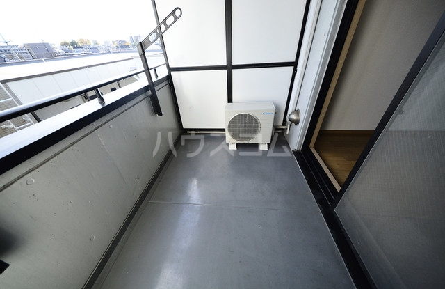 19/30 バルコニー