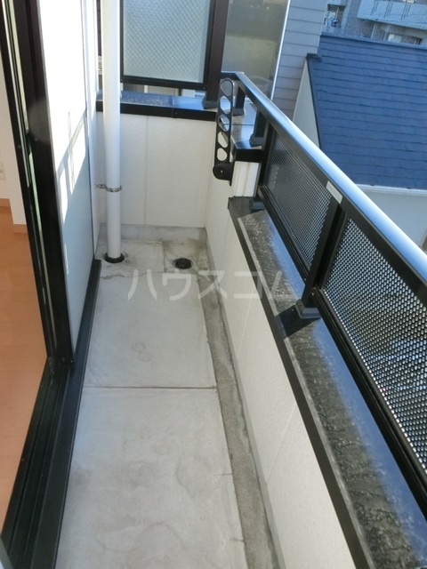 15/21 バルコニー