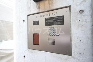 15/24 エントランス