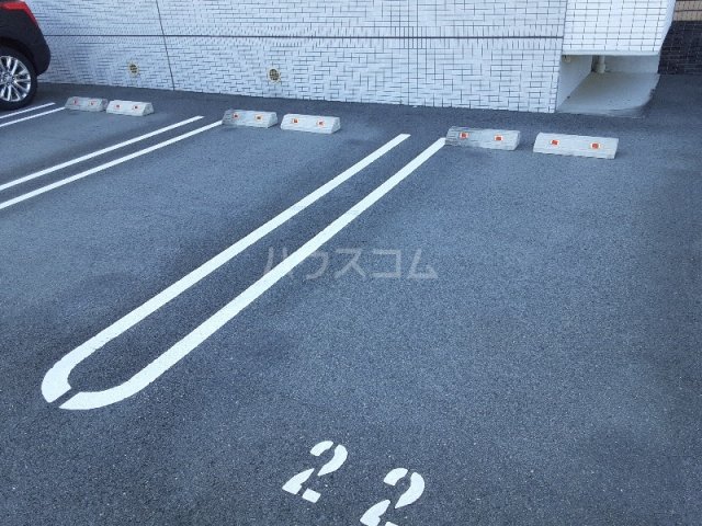 24/30 駐車場
