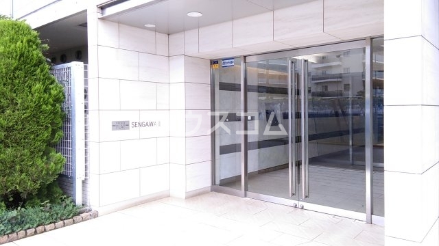 15/22 エントランス