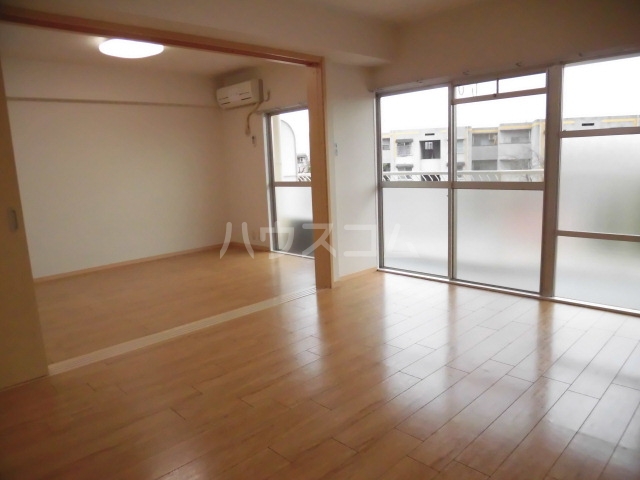 3/27 リビング/ダイニング