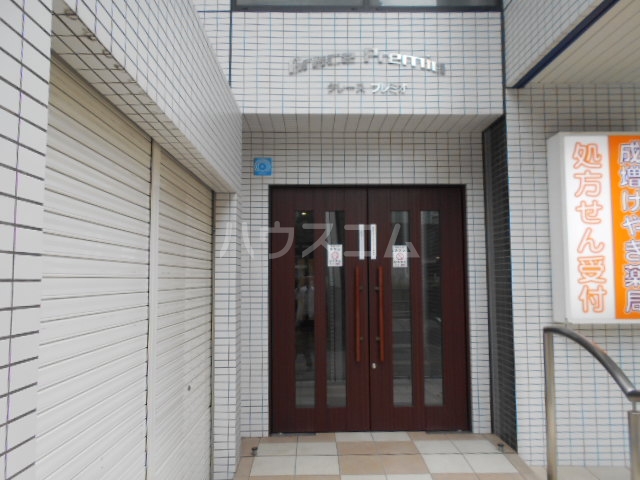 21/29 エントランス
