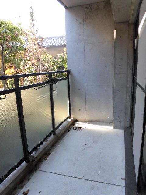 17/30 バルコニー