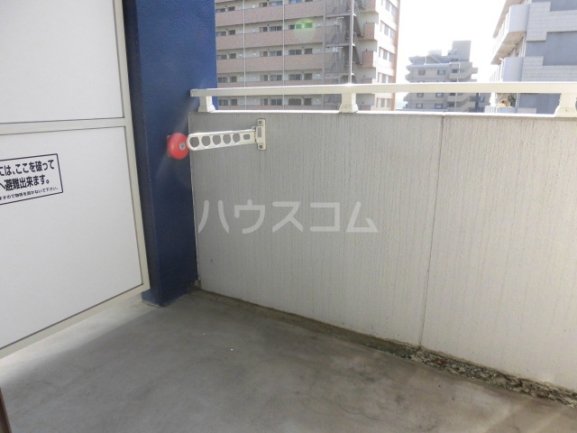 15/28 バルコニー