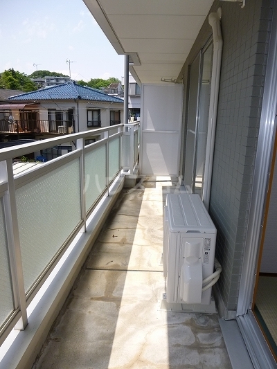 21/26 バルコニー