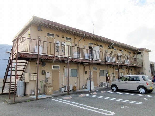 14/22 駐車場