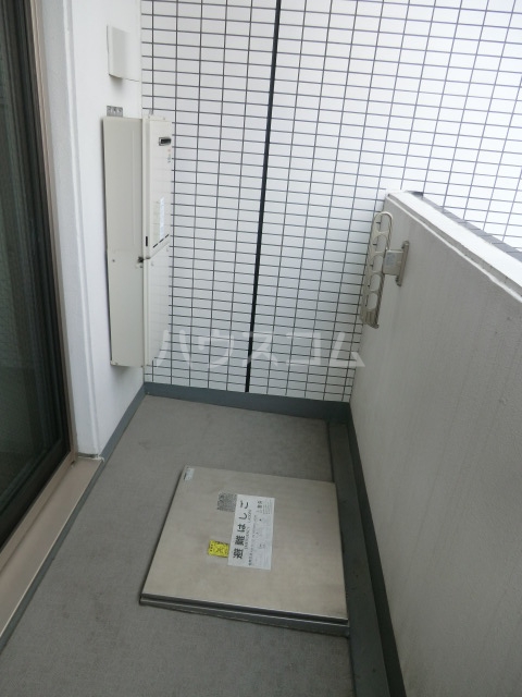 17/28 バルコニー