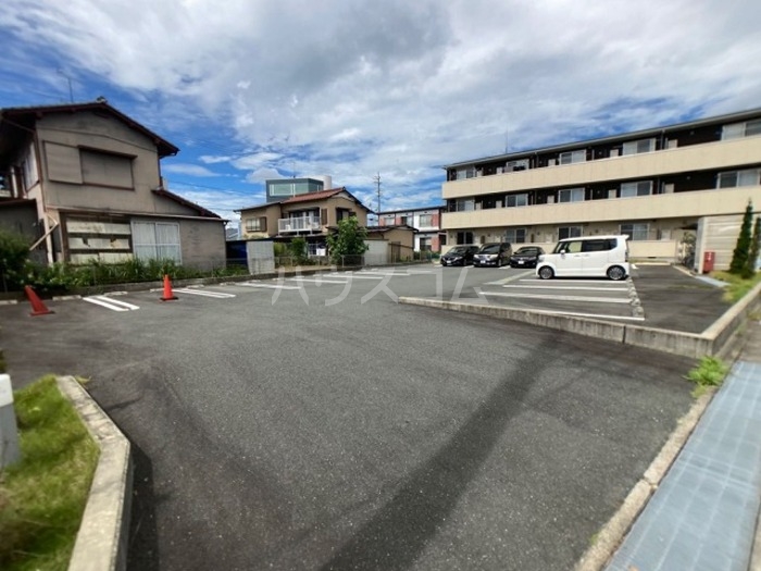 24/30 駐車場