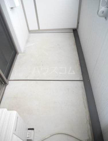 14/22 バルコニー