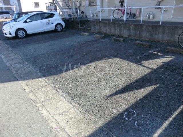 14/20 駐車場