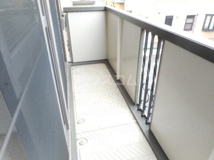 11/11 バルコニー