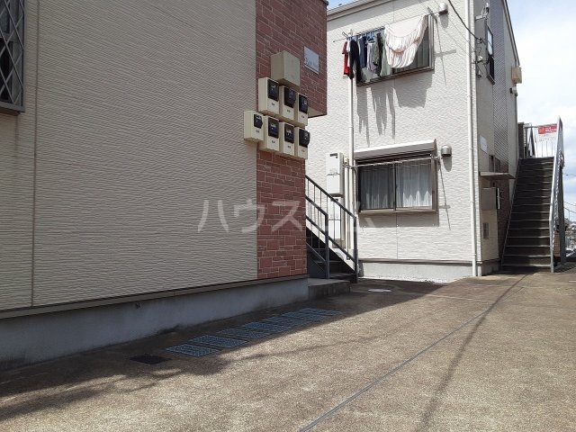 19/24 エントランス