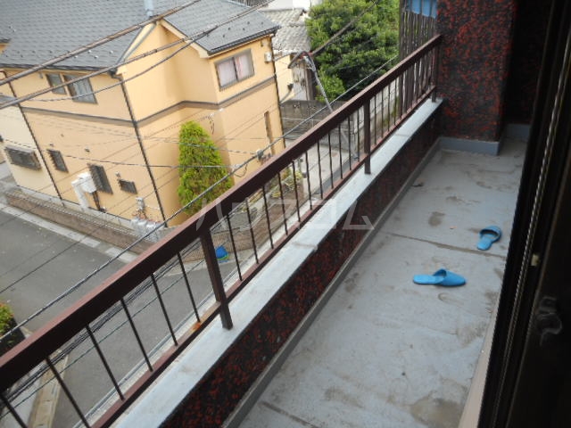 16/27 バルコニー