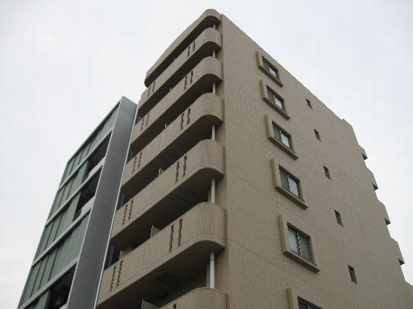 2/30 外観