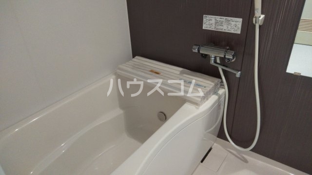 14/30 浴室
