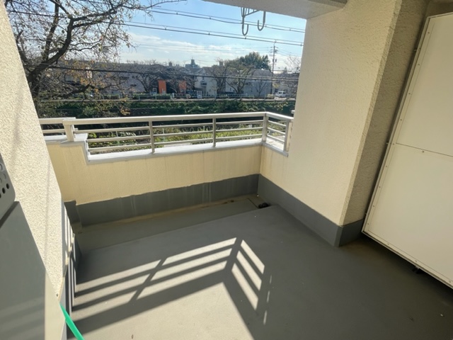 18/29 バルコニー