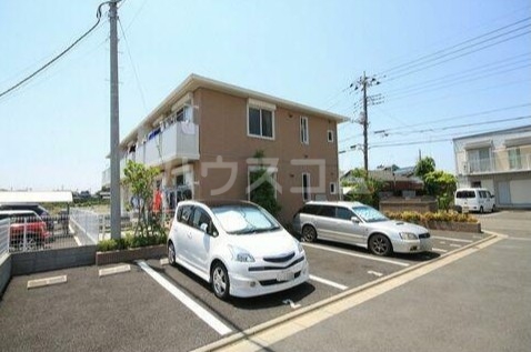 13/19 駐車場