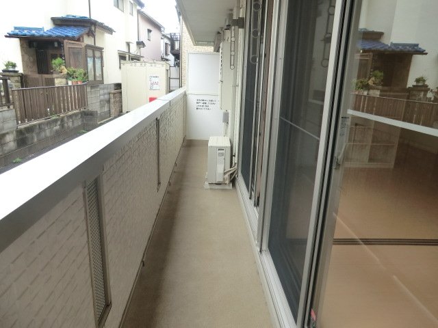 17/28 バルコニー