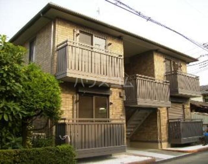 14/22 エントランス