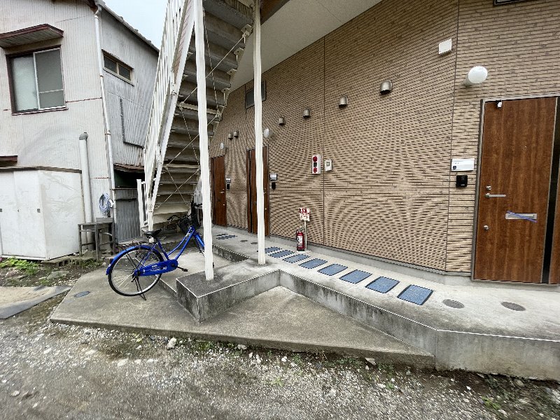 21/24 エントランス