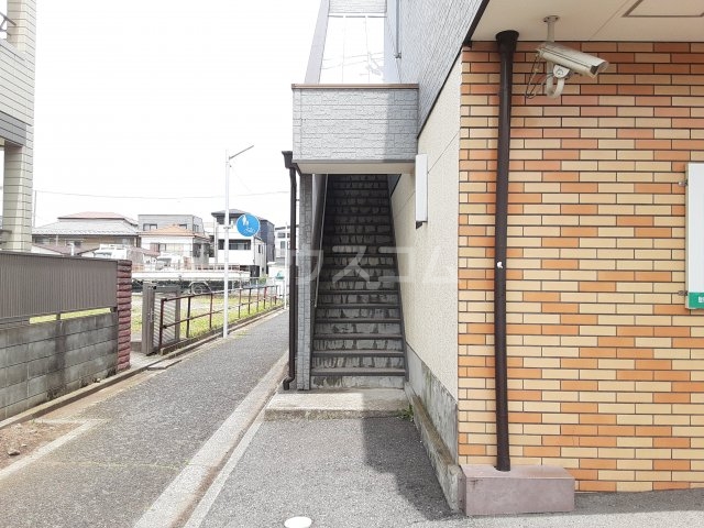 29/30 エントランス