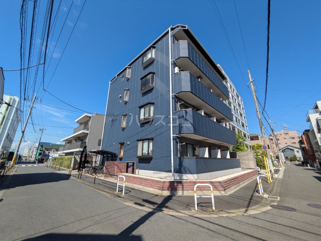 シャンブル谷中の外観