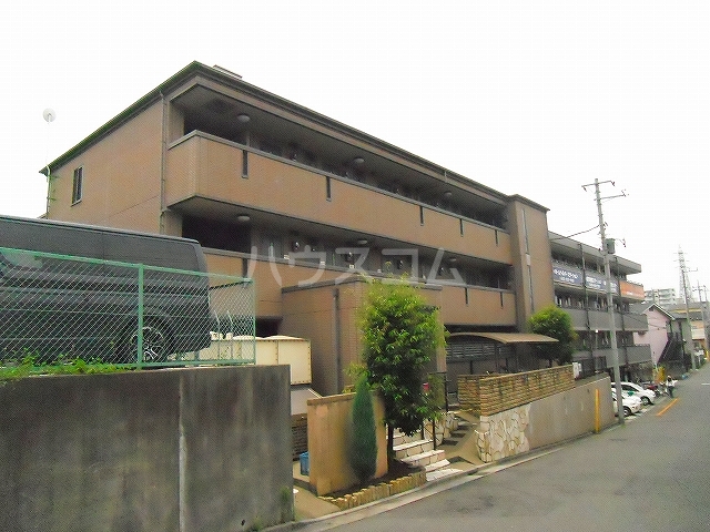 14/21 エントランス