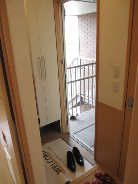 8/30 玄関