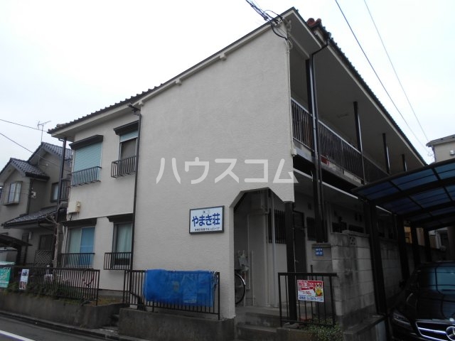 26/30 エントランス