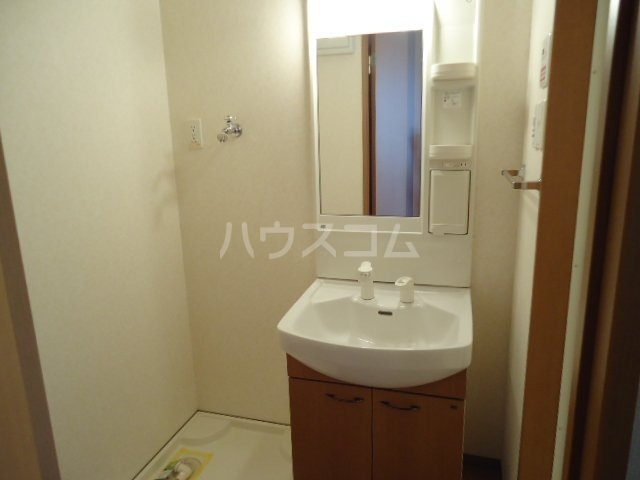 13/30 洗面