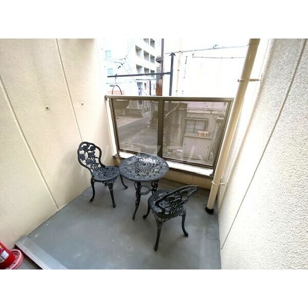 14/22 バルコニー