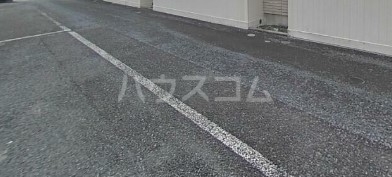 2/10 駐車場