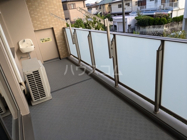 21/30 バルコニー