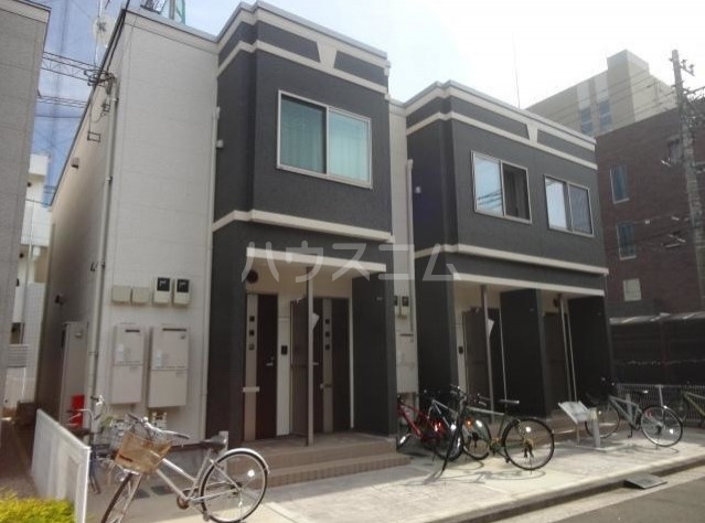 24/29 エントランス