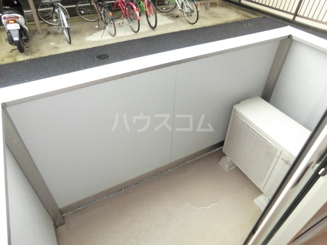 16/23 バルコニー