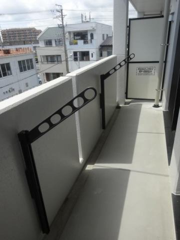 17/30 バルコニー